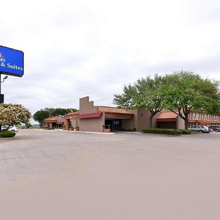 Americas Best Value Inn & Suites Victoria Exteriör bild