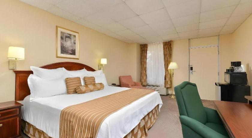 Americas Best Value Inn & Suites Victoria Exteriör bild