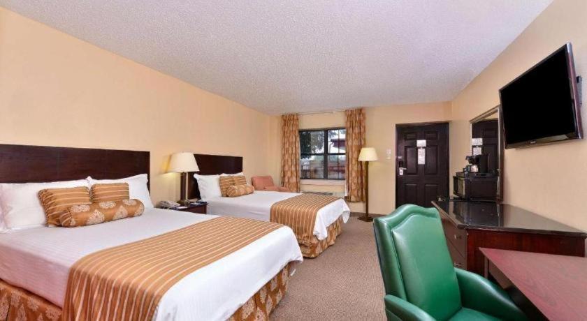 Americas Best Value Inn & Suites Victoria Exteriör bild